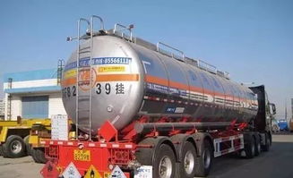 新規(guī)上路 貨車司機(jī)1月1日起強(qiáng)制扣繳稅款，危險(xiǎn)貨物運(yùn)輸違規(guī)最高罰20萬